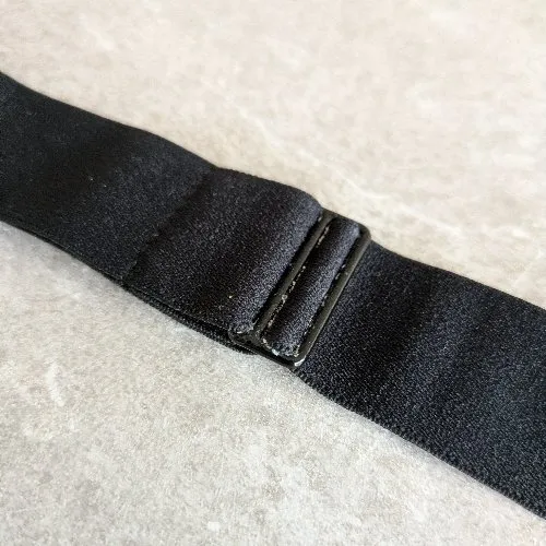 Agrafe métallique de la sangle Polar H10 avec début de corrosion après sorties en eau de mer